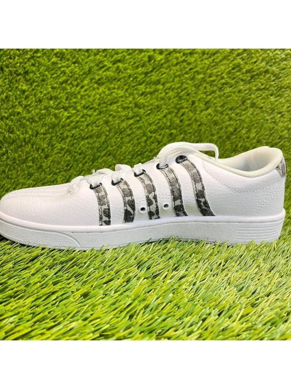 K-Swiss Court Pro II Leopard Womens Size 7.5 White Black Athletic Shoes Sneakers